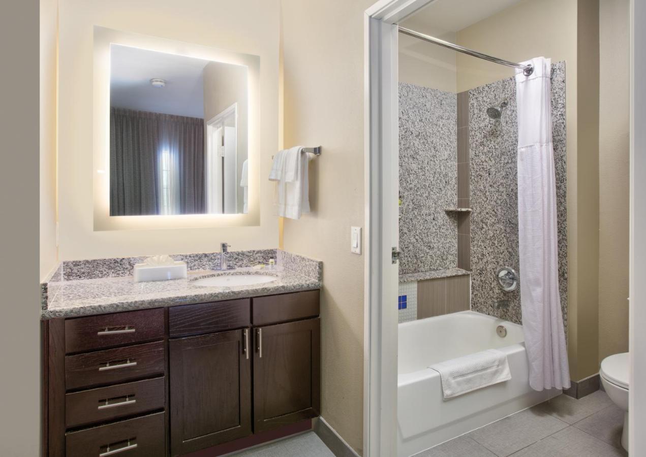 Staybridge Suites Plano - Richardson Area By Ihg Luaran gambar