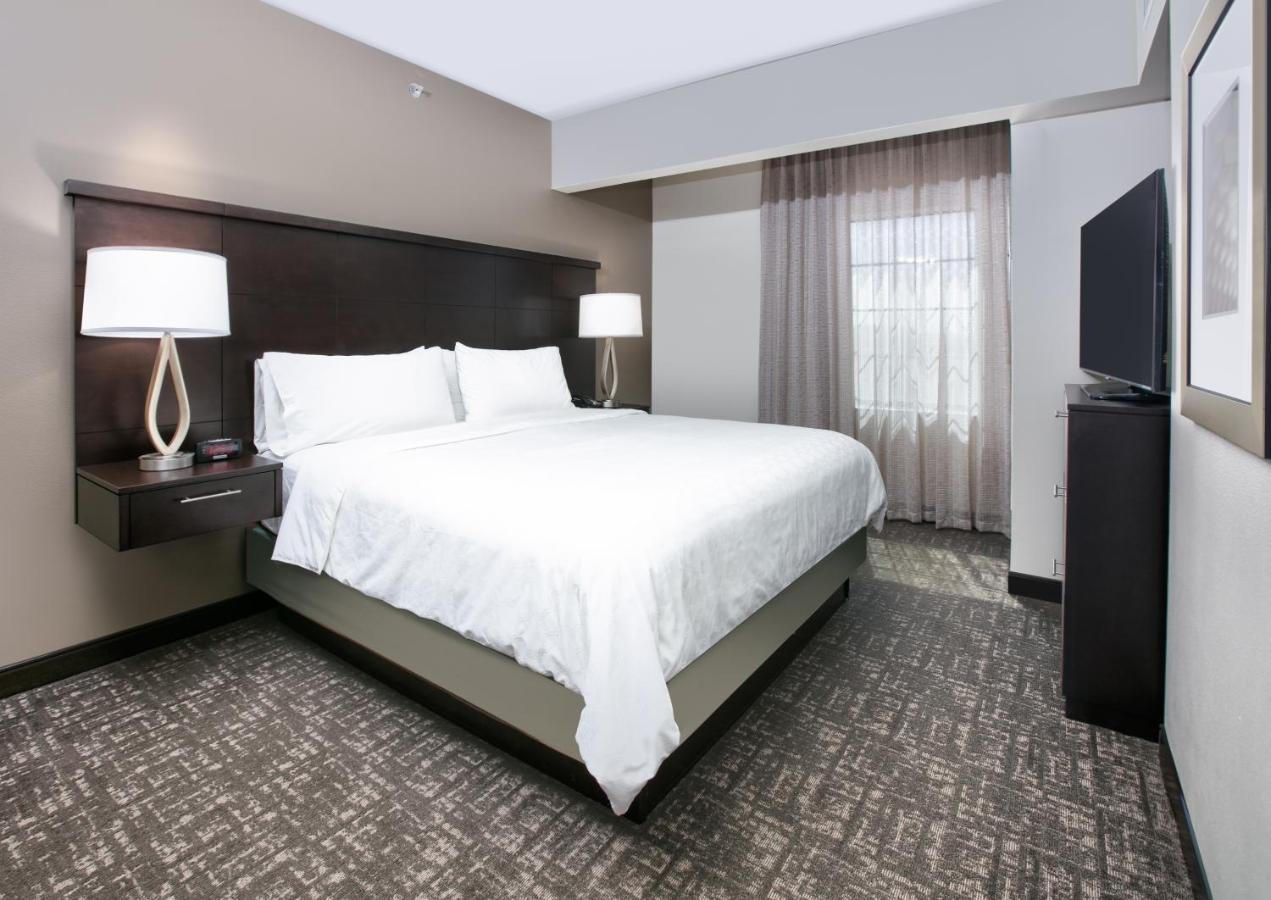 Staybridge Suites Plano - Richardson Area By Ihg Luaran gambar
