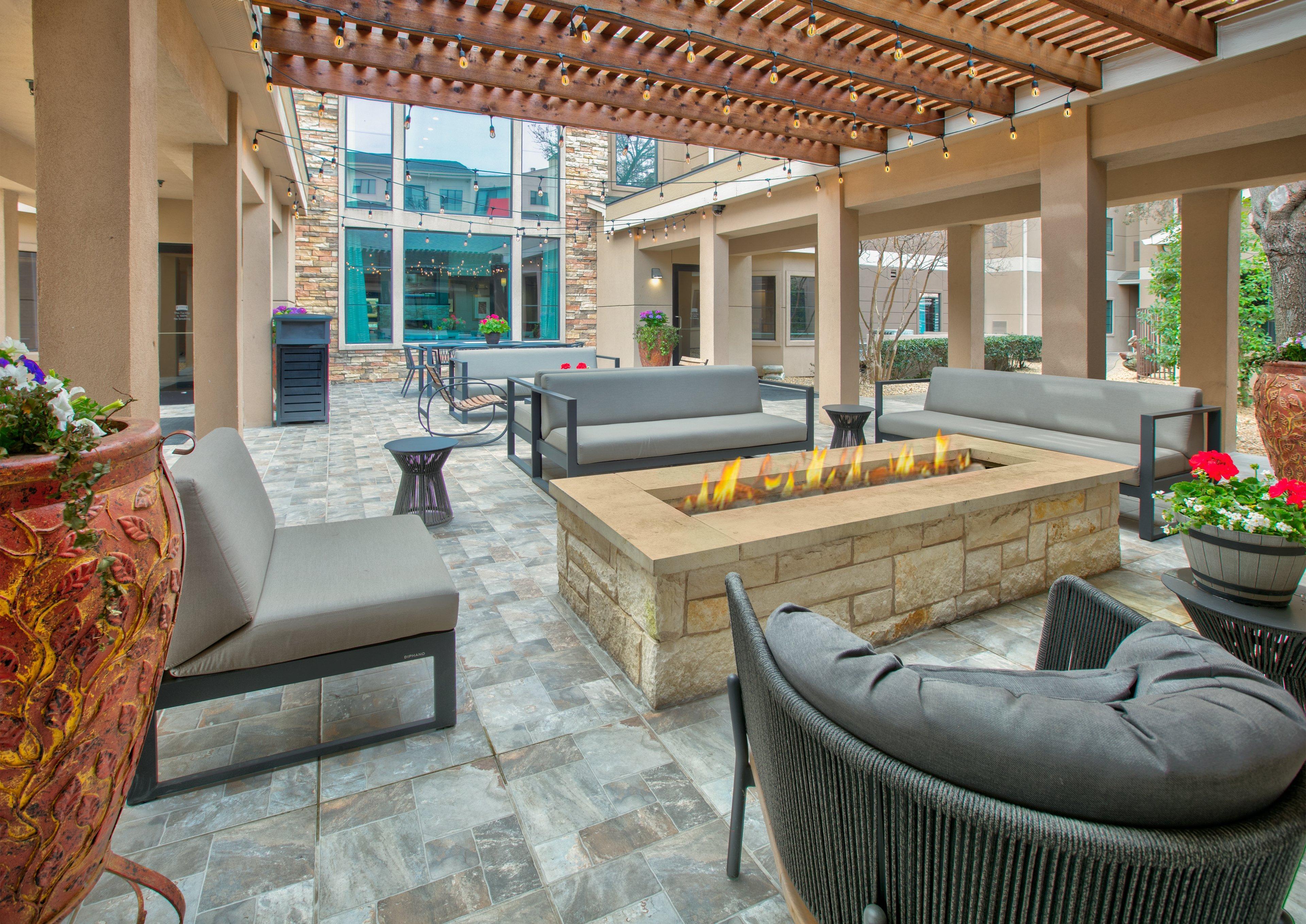 Staybridge Suites Plano - Richardson Area By Ihg Luaran gambar